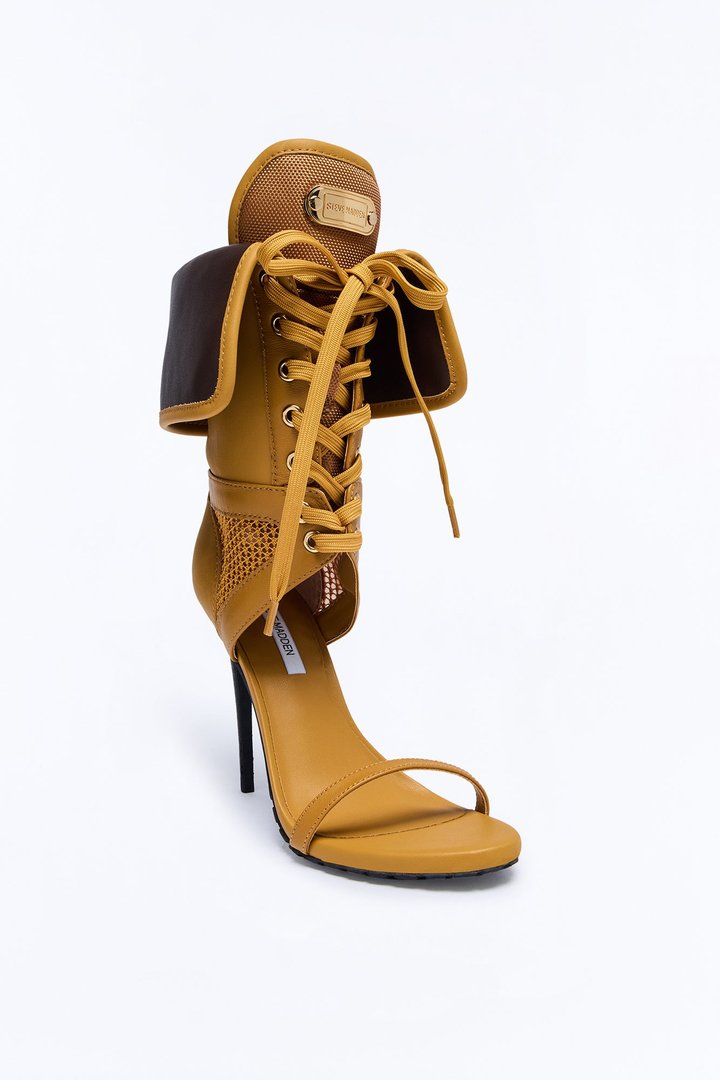 Steve Madden Casella Lace-Up Heels - Wheat