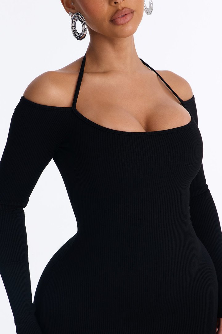 Sariyah Snatched Mini Dress - Black