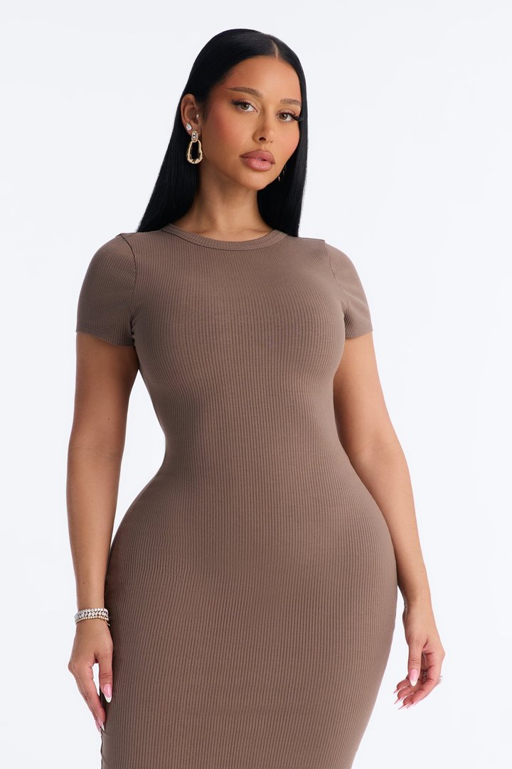 Sasha Snatched Midi Dress - Stone