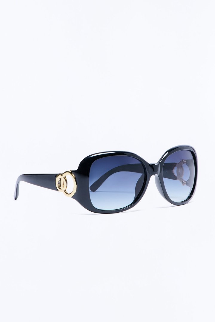 Always On The Prowl Sunglasses - Black