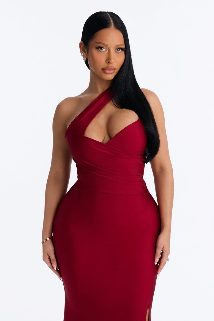 Can't Replace You Maxi Dress - Burgundy