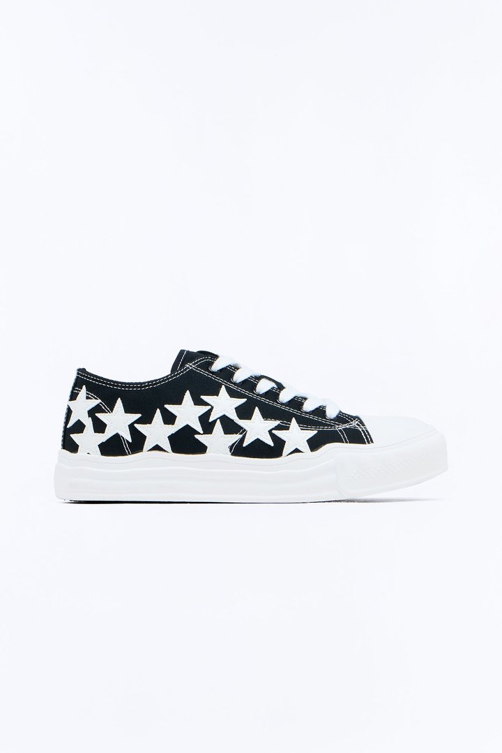 Running With The Stars Low Top Sneakers - Black