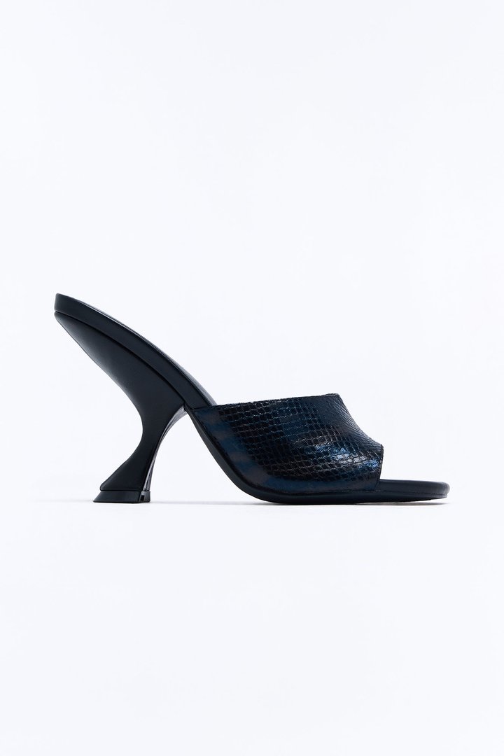 On Cue Novelty Heels - Black