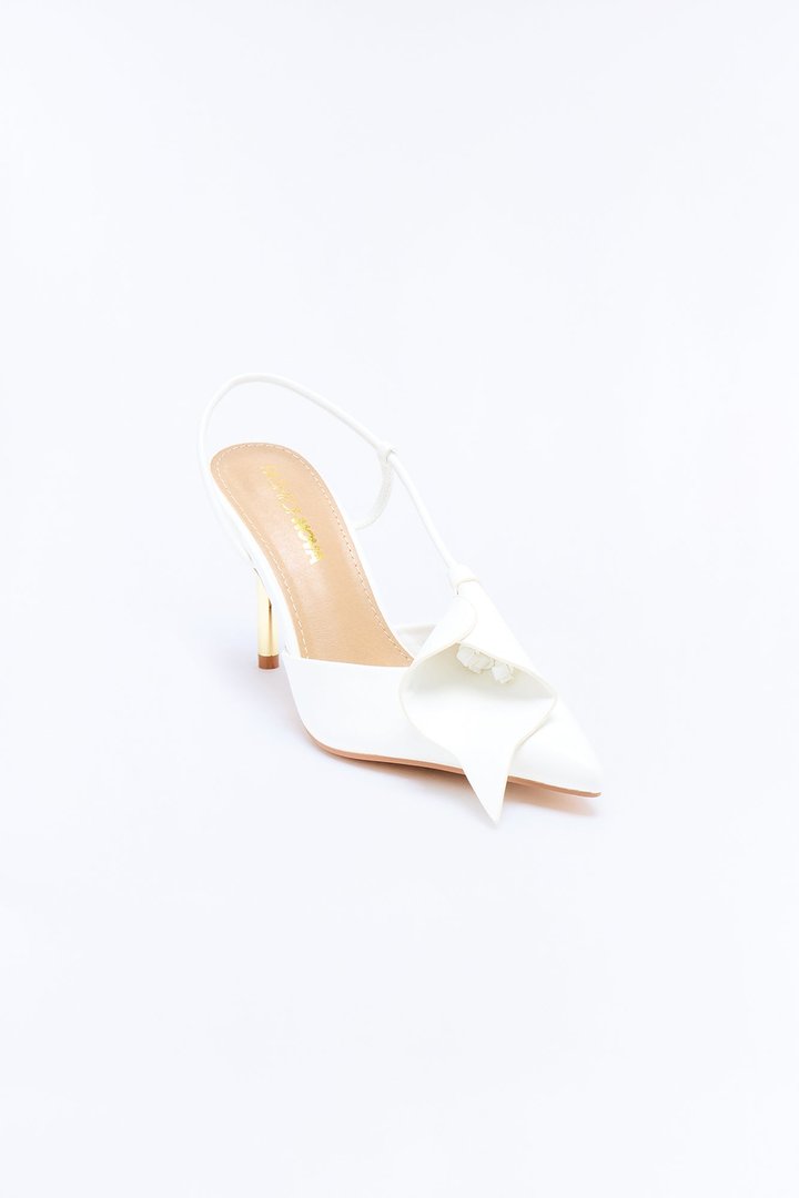 Femme Flora Slingback Pumps - White