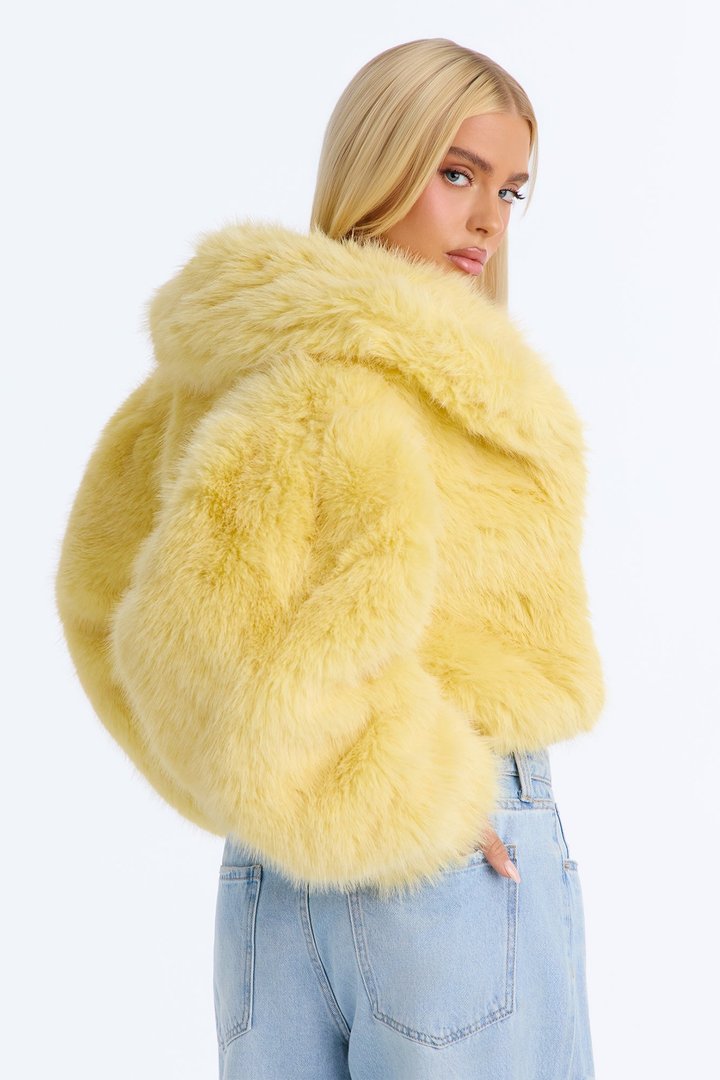 That's Luxe Faux Fur Coat - Butter Yellow