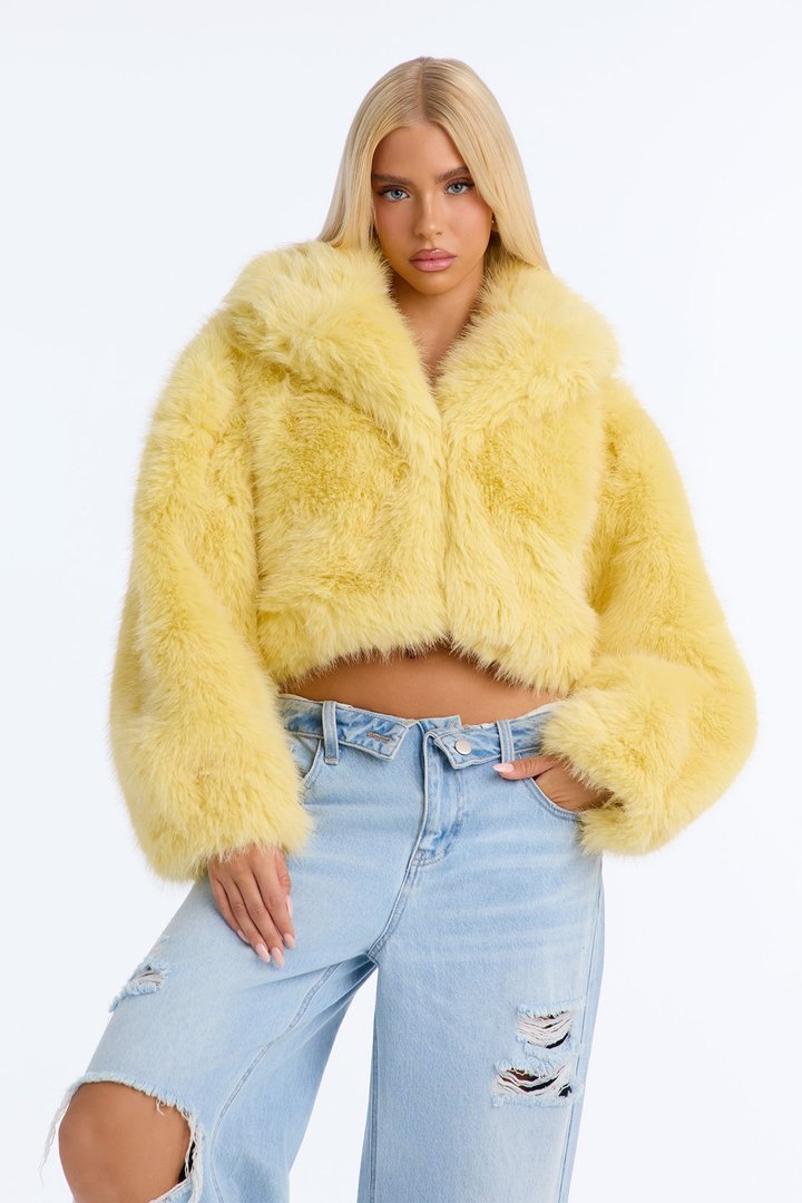 That's Luxe Faux Fur Coat - Butter Yellow