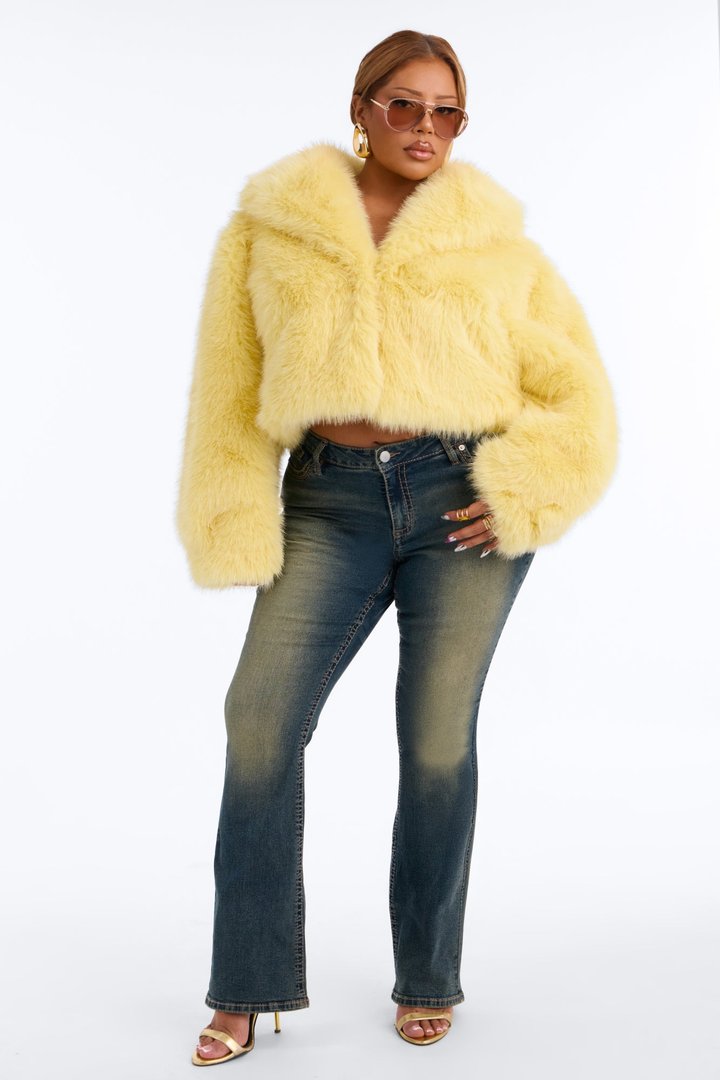That's Luxe Faux Fur Coat - Butter Yellow