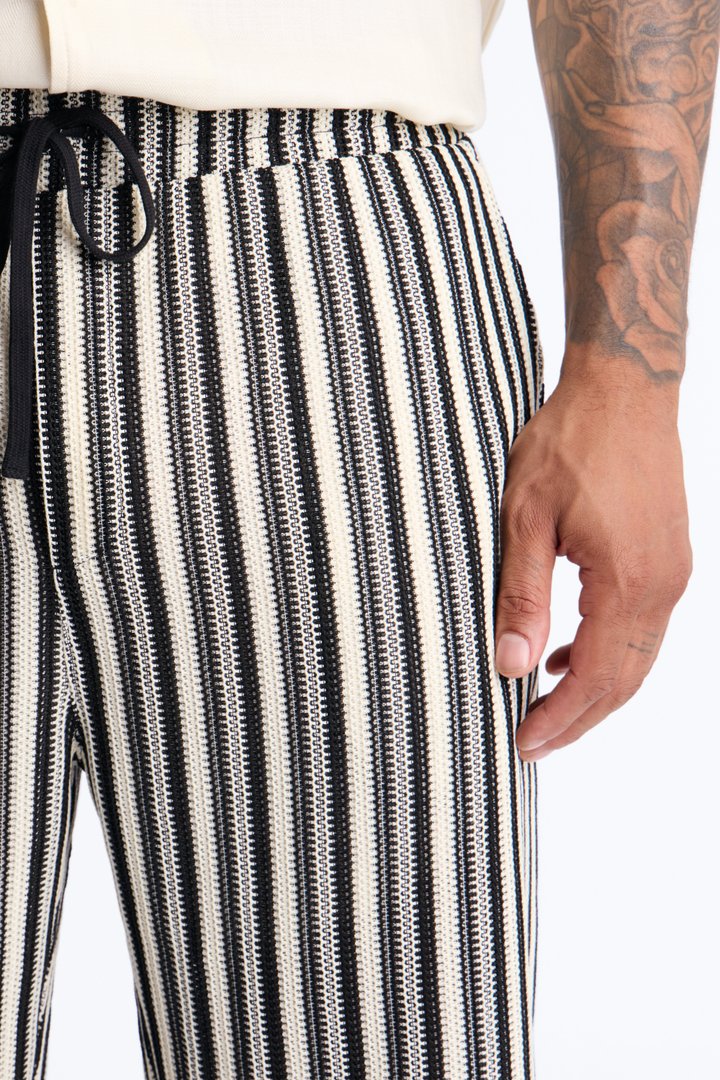 Ribbed Column Relaxed Pant - Black/combo