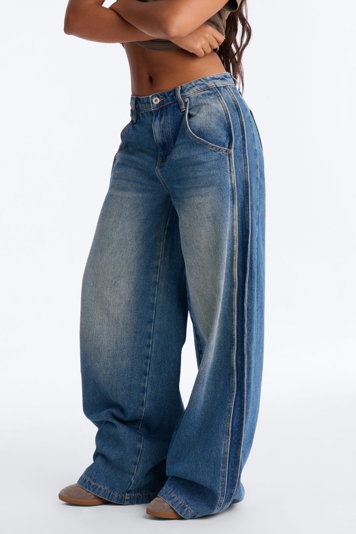 Talk Me Up Side Pleat Wide Leg Jeans - Medium Wash