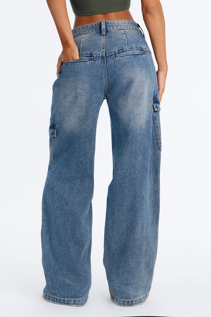 Rosarito Tinted Cargo Jeans - Medium Wash