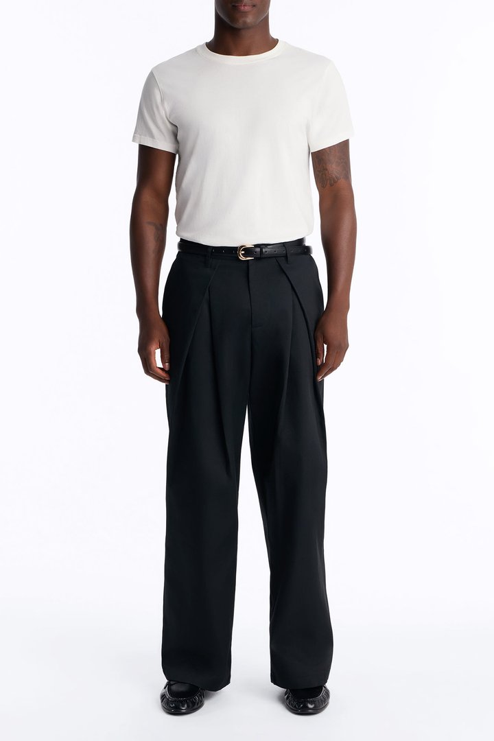 On The Low Baggy Pleated Pant - Black