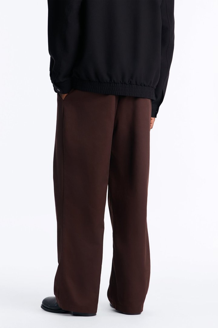 On The Low Baggy Pleated Pant - Brown