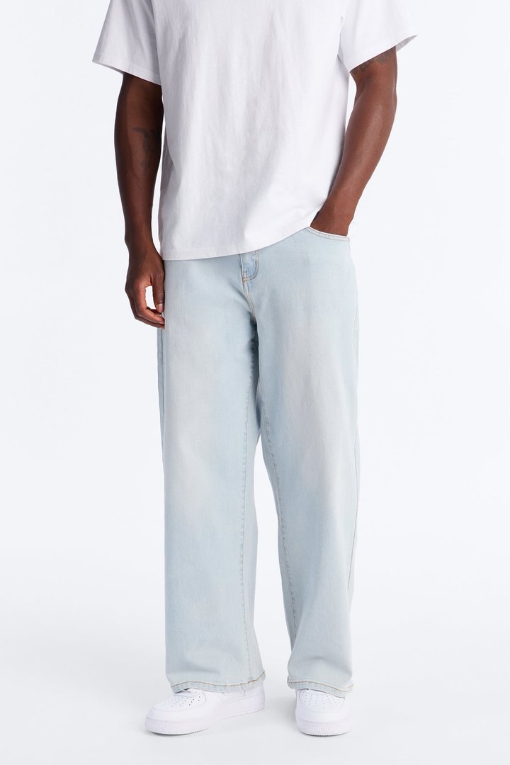 Baggy Cornell Jean - Light Wash