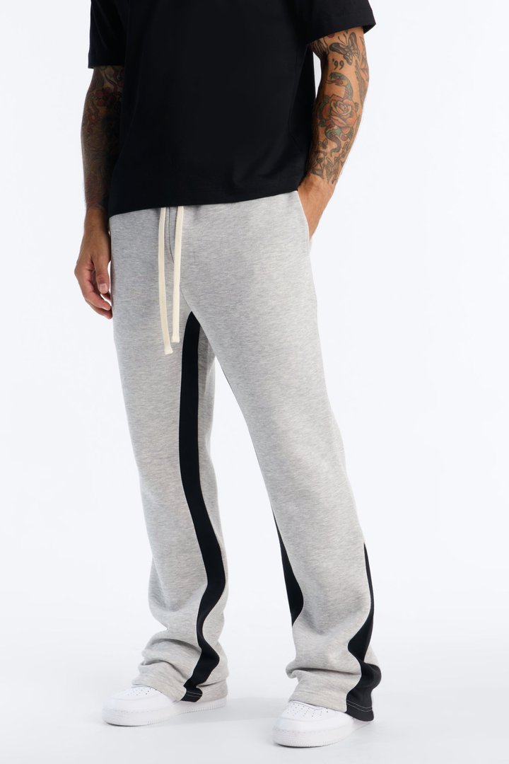 Tayson Flared Sweatpants - Grey