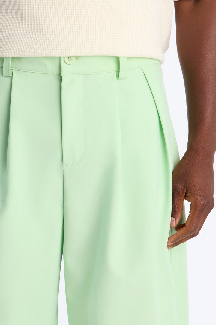 Laguna Baggy Trouser Short - Green
