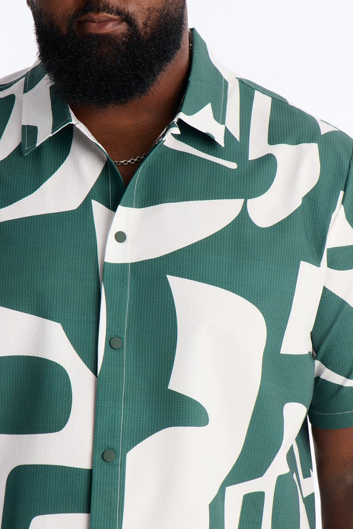 Seersucker Abstract Geo Printed Closed Collar Shirt - Green/combo