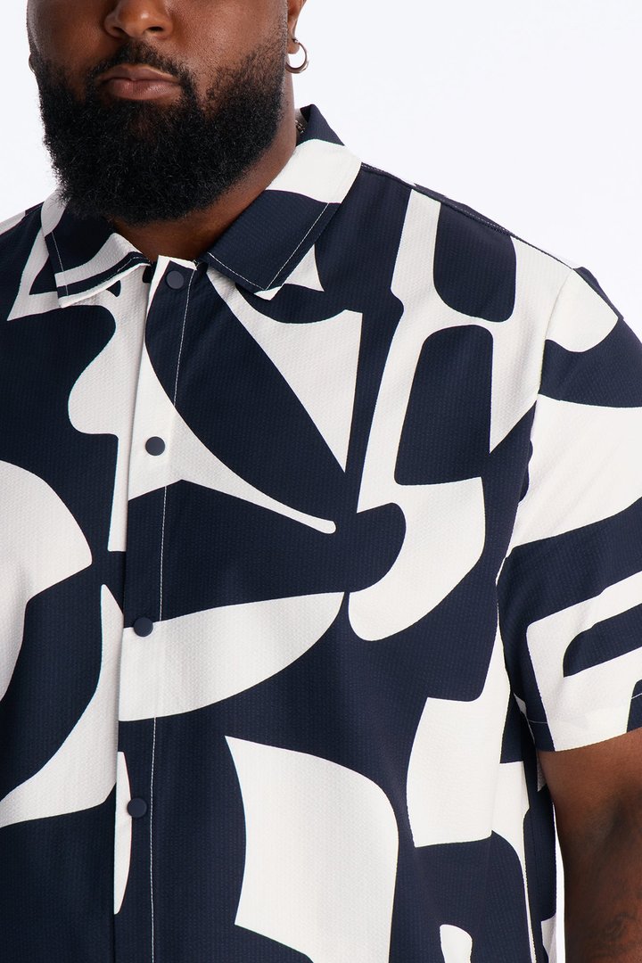 Seersucker Abstract Geo Printed Closed Collar Shirt - Navy/combo