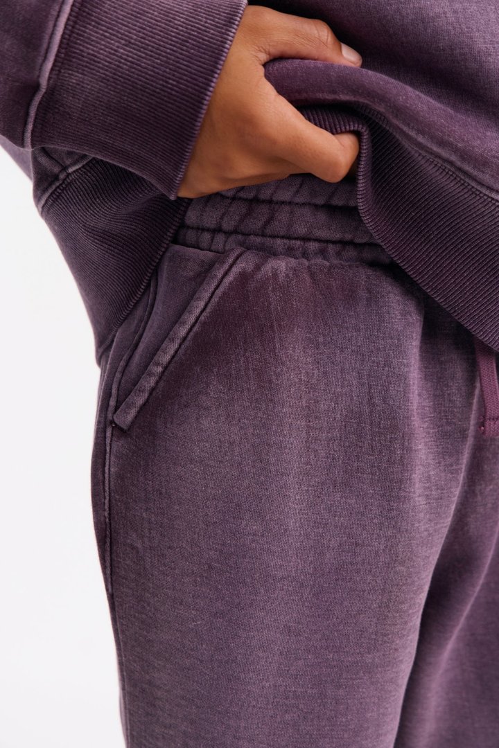 Mini Acid Wash Heavyweight Slim Flare Sweatpants - Purple