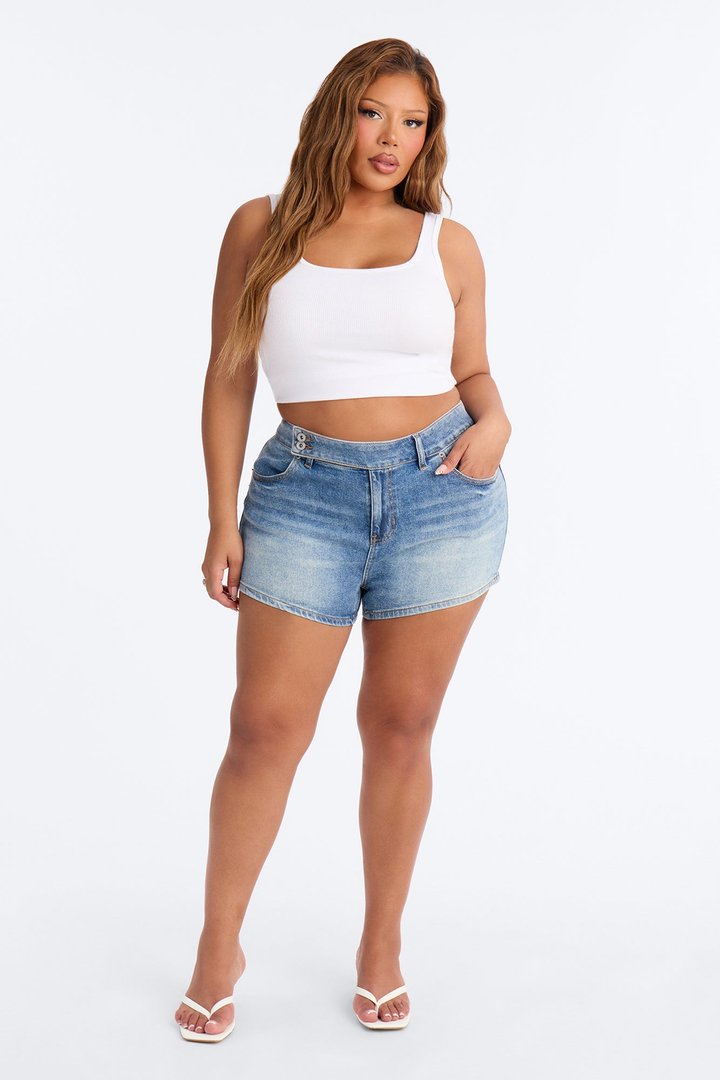 Hello Gorgeous Low Rise Denim Shorts - Medium Wash