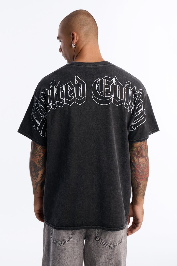 Limited Edition Vintage Oversized Short Sleeve Tee - Black