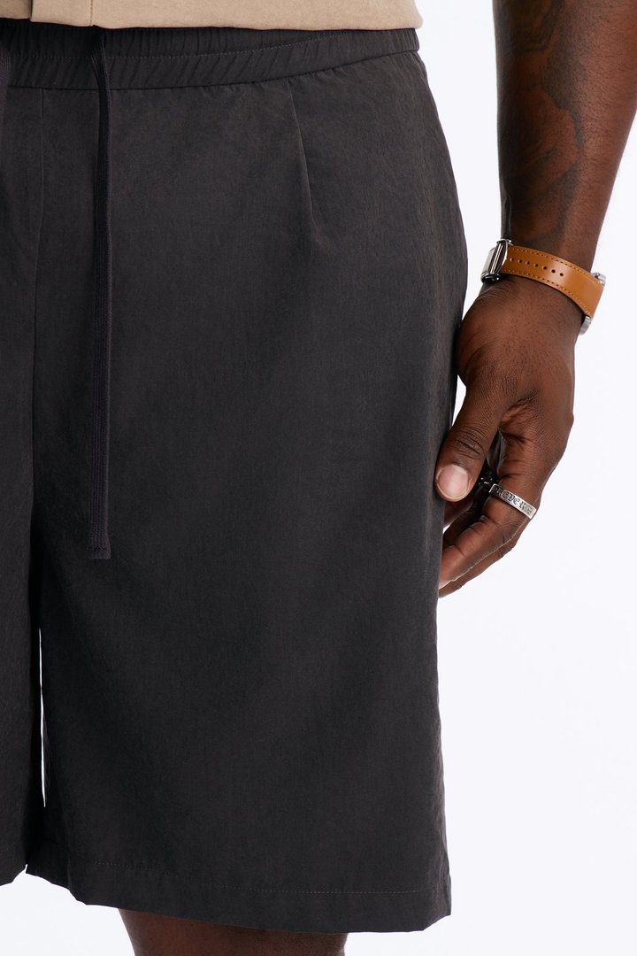 Neo Faux Suede Relaxed Trouser Short - Black