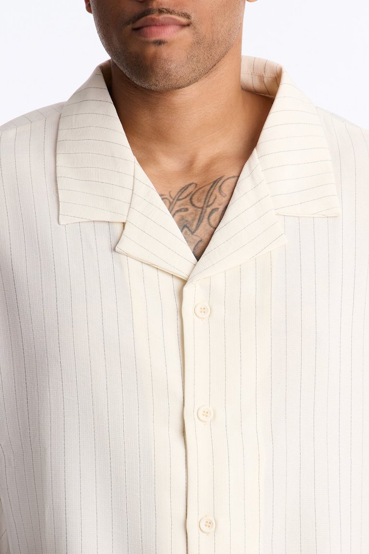 Off Stitch Relaxed Cuban Collar Shirt - Cream/combo