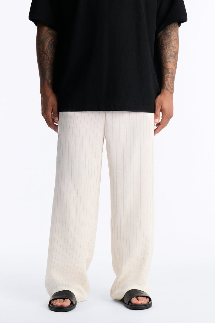 Off Stitch Relaxed Pant - Cream/combo