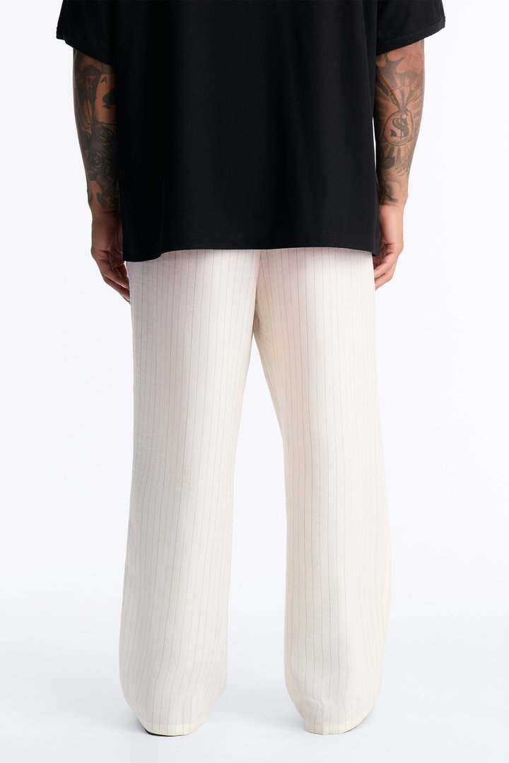 Off Stitch Relaxed Pant - Cream/combo