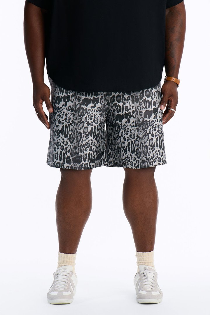 Onyx Leopard Relaxed Short - Grey/combo