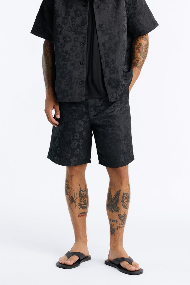 Lotto Floral Relaxed Short - Black