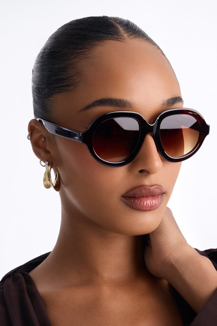 Funk Town Round Sunglasses - Brown