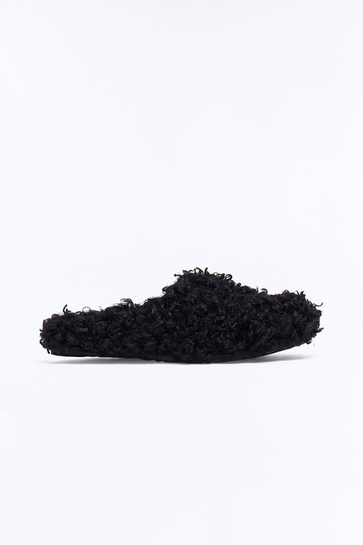 Kari Sherpa Flats - Black