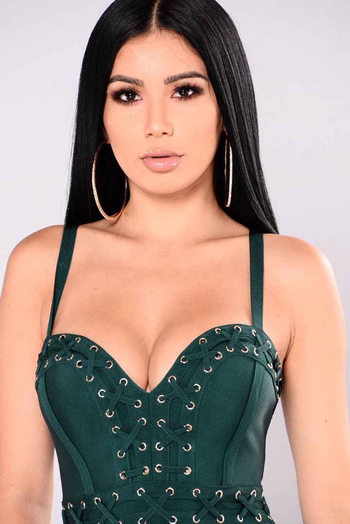 Katherine Hoop Earrings - Gold