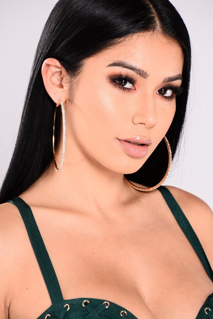 Katherine Hoop Earrings - Gold