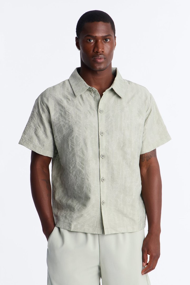 Savanna Textured Button Up Shirt - Sage