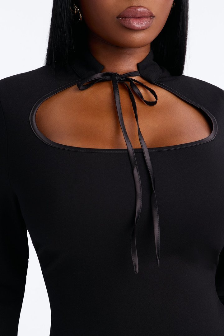 Kari Cut Out Mock Neck Long Sleeve Top - Black