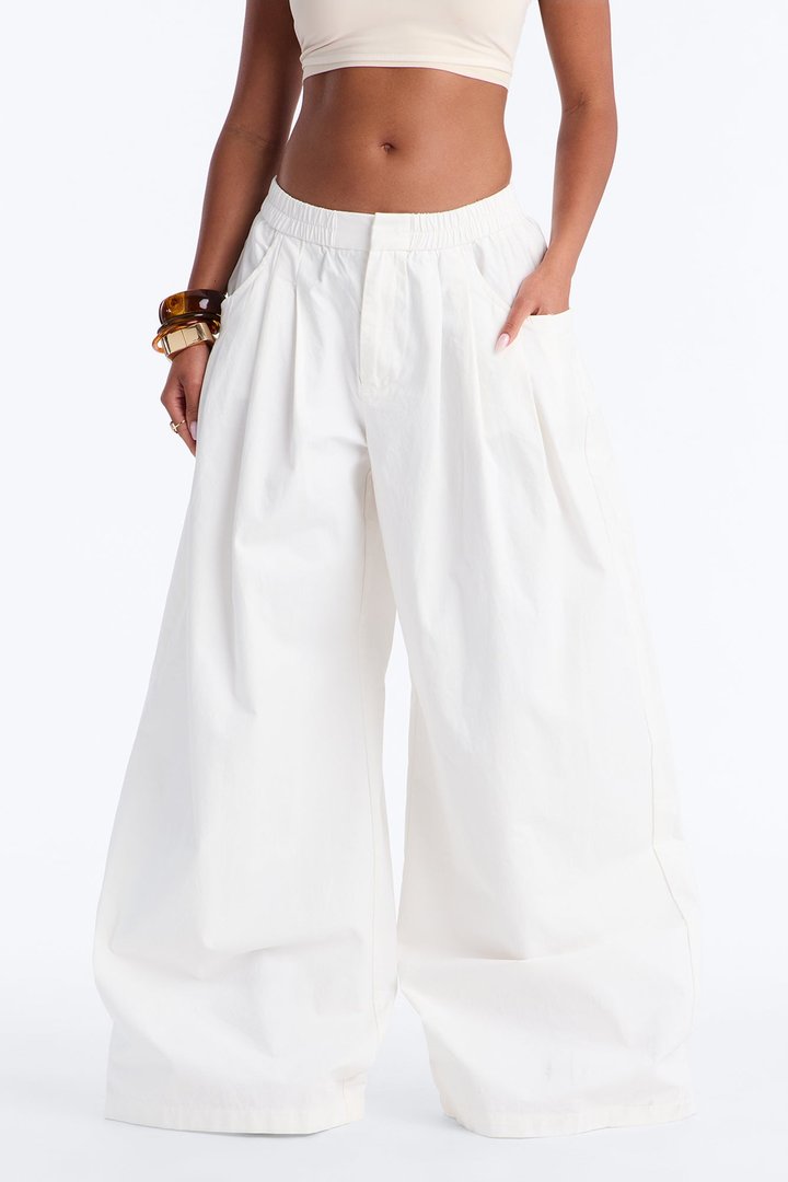 Alessia Super Wide Leg Twill Pant - White