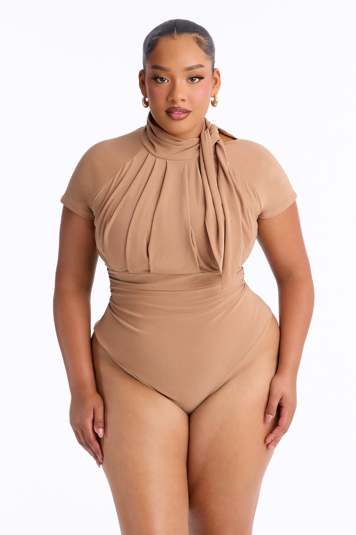 City Dreams Tie Neck Bodysuit - Mocha