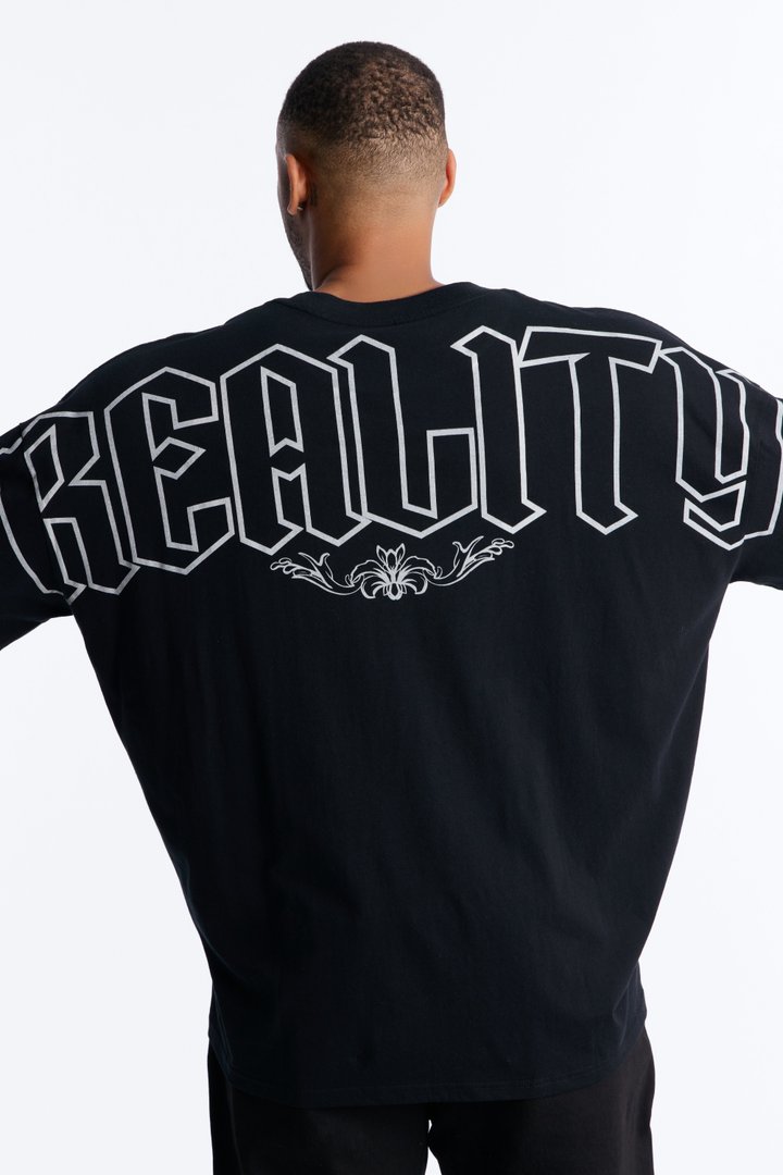 Reality Star Oversized Short Sleeve Tee - Black
