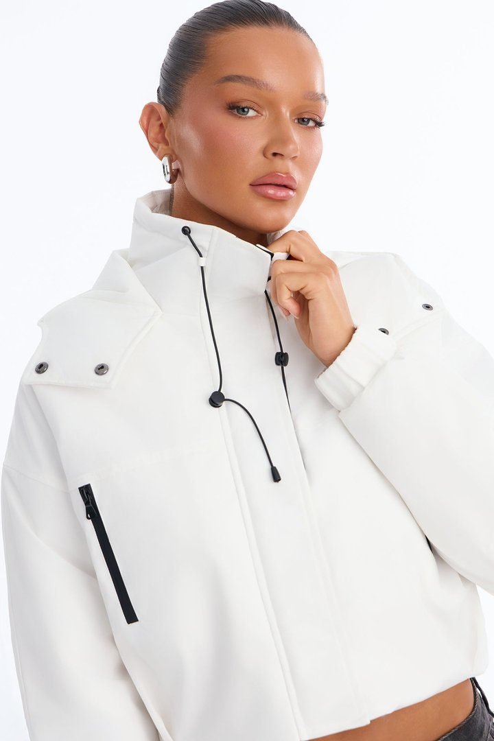 Kita Windbreaker Jacket - White