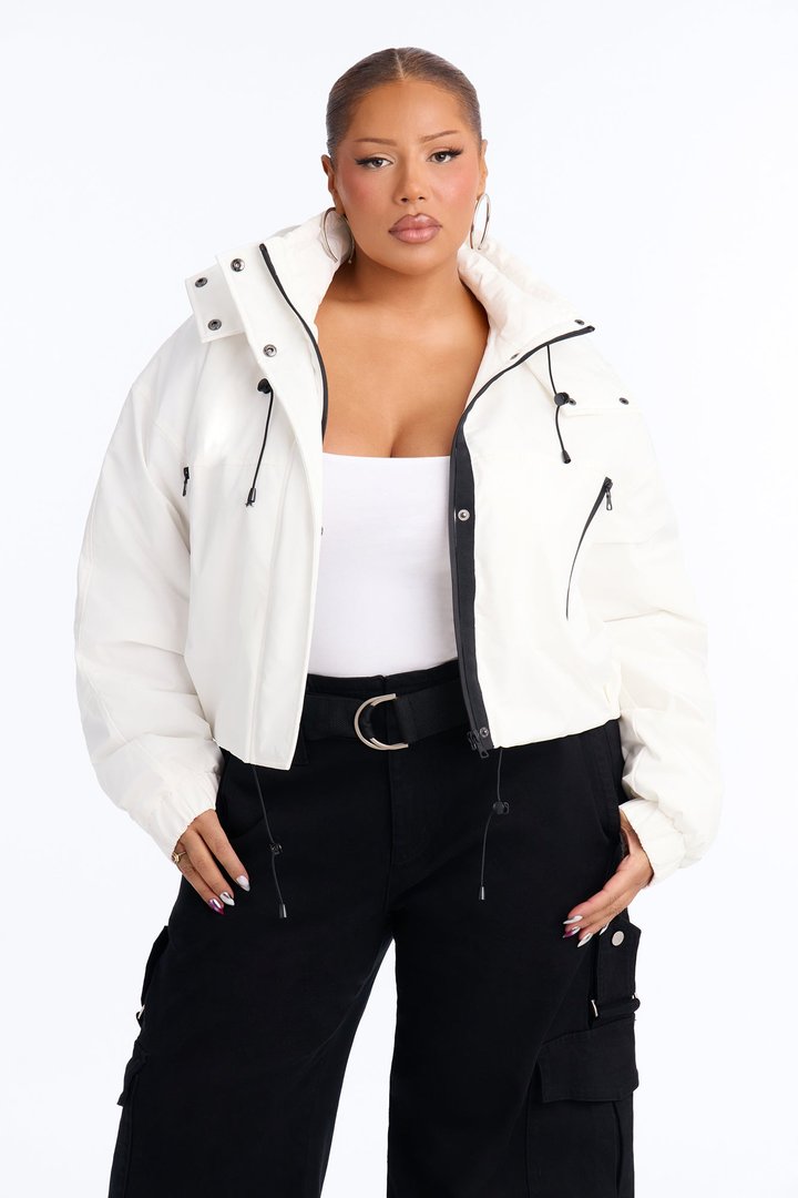 Kita Windbreaker Jacket - White