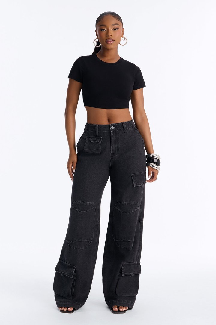 Janice Super Cropped Crew Neck Baby Tee - Black
