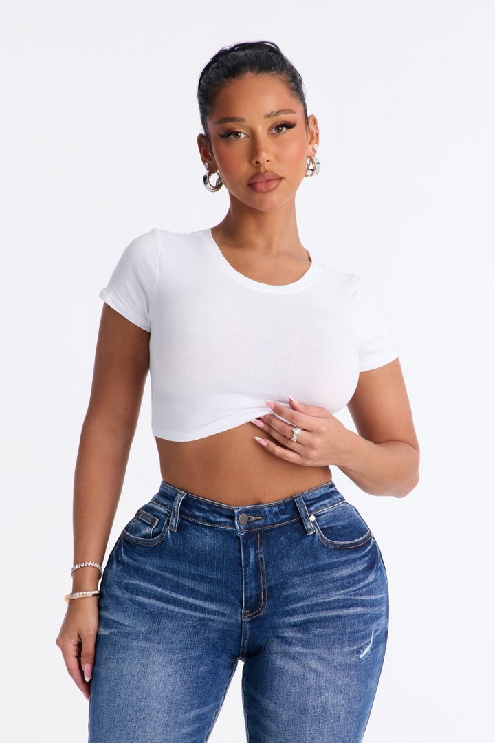 Janice Super Cropped Crew Neck Baby Tee - White