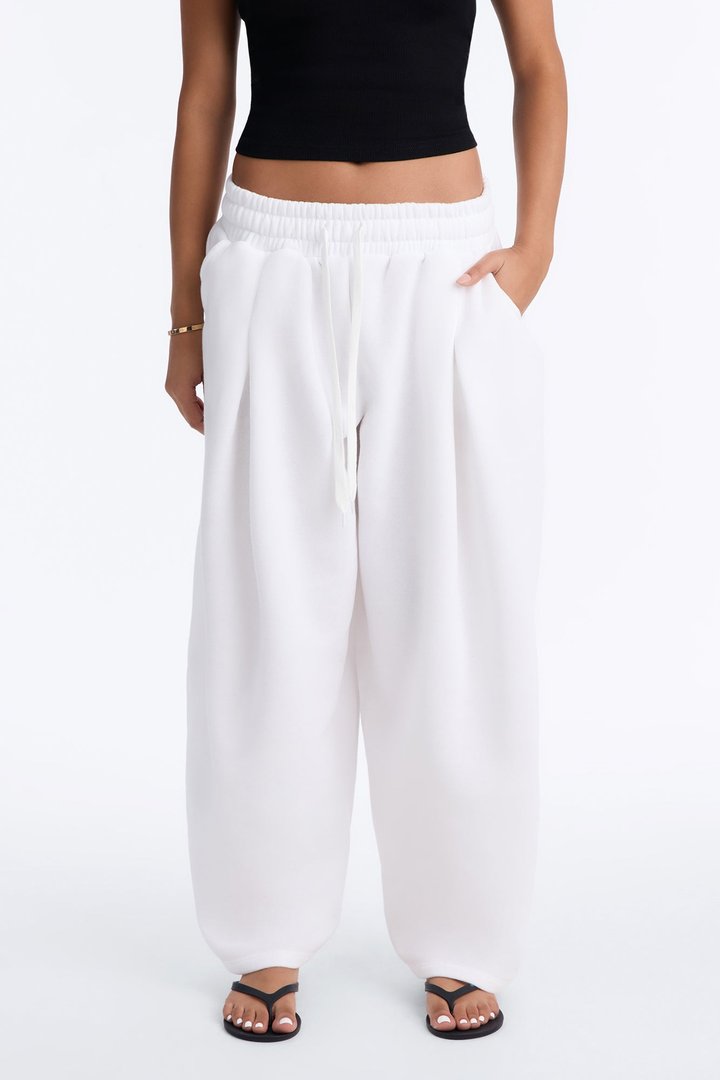 Rachel Barrel Lounge Pant - White