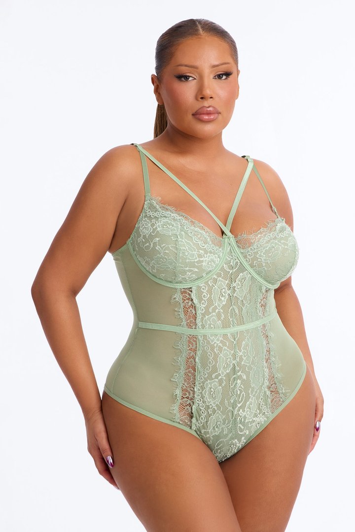Somebody To Love Lace Teddy - Olive