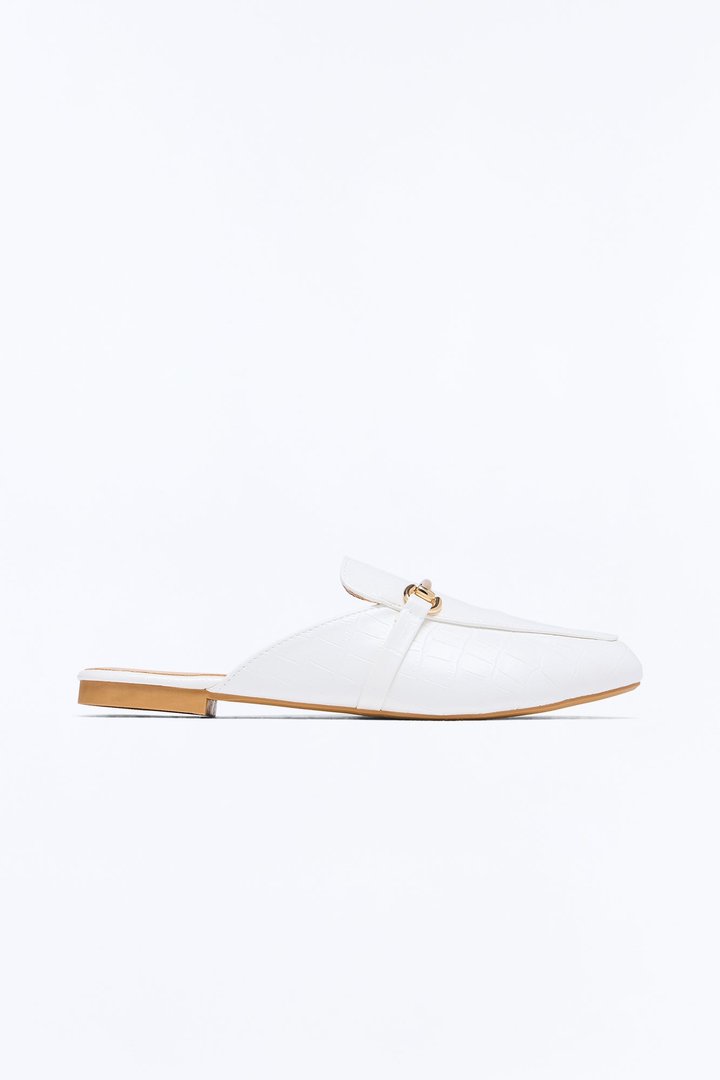 Kaya Hardware Slip On Loafers - White