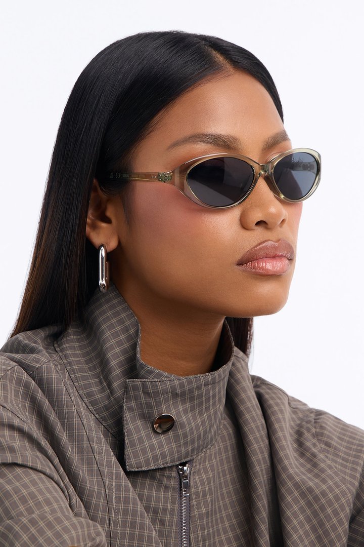 Sporty Mode Sunglasses - Grey