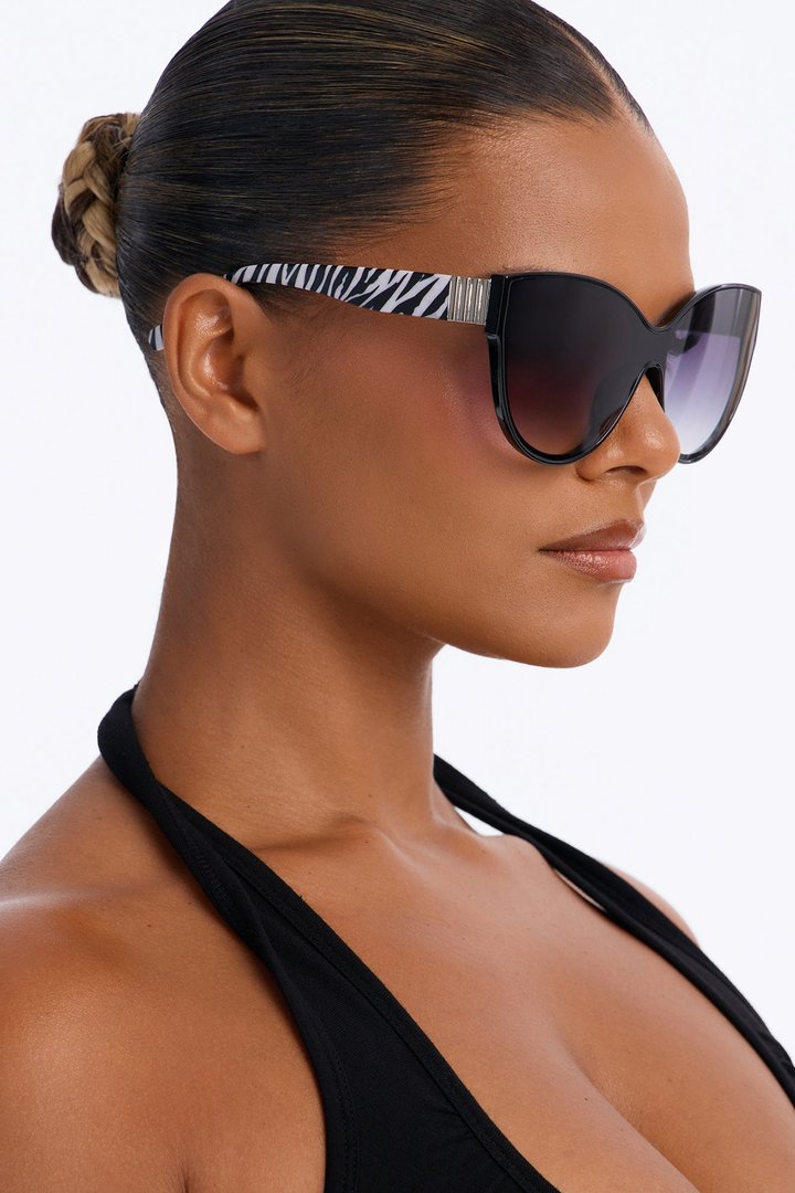 Best Of Time Sunglasses - Black/White