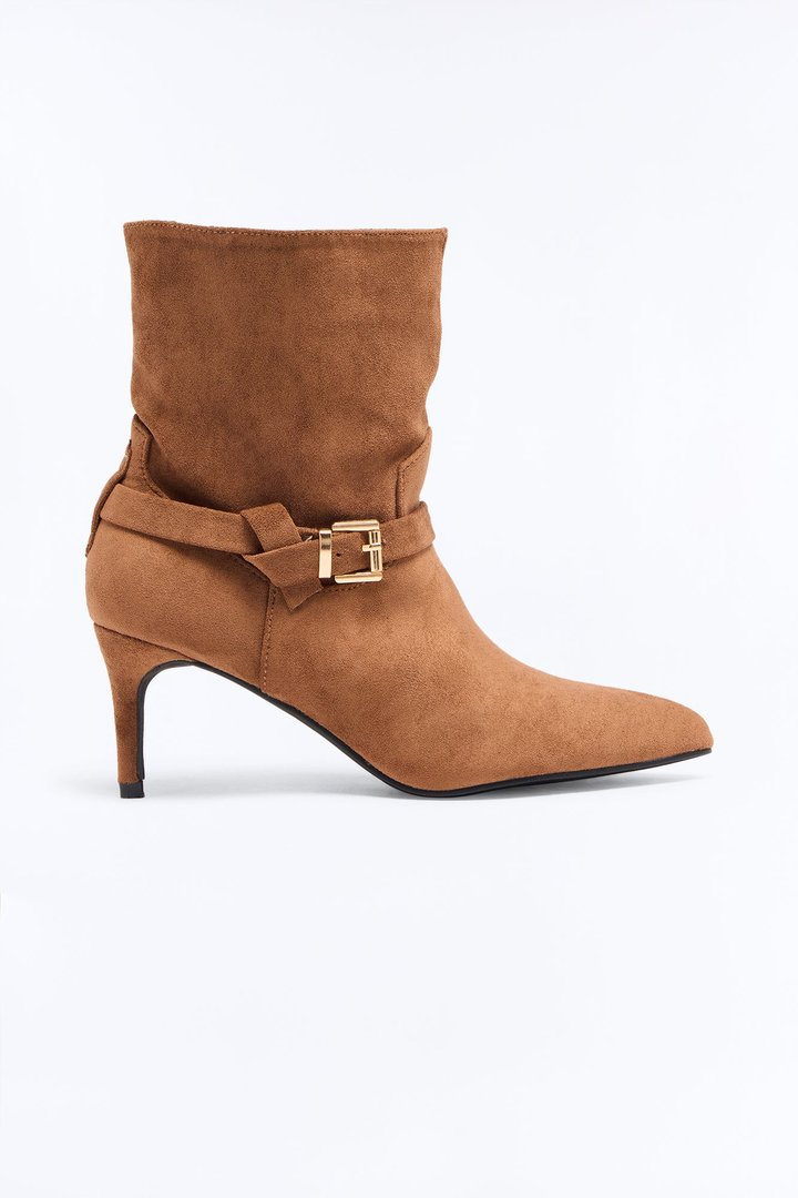 Can’t Compete Heeled Booties - Chestnut