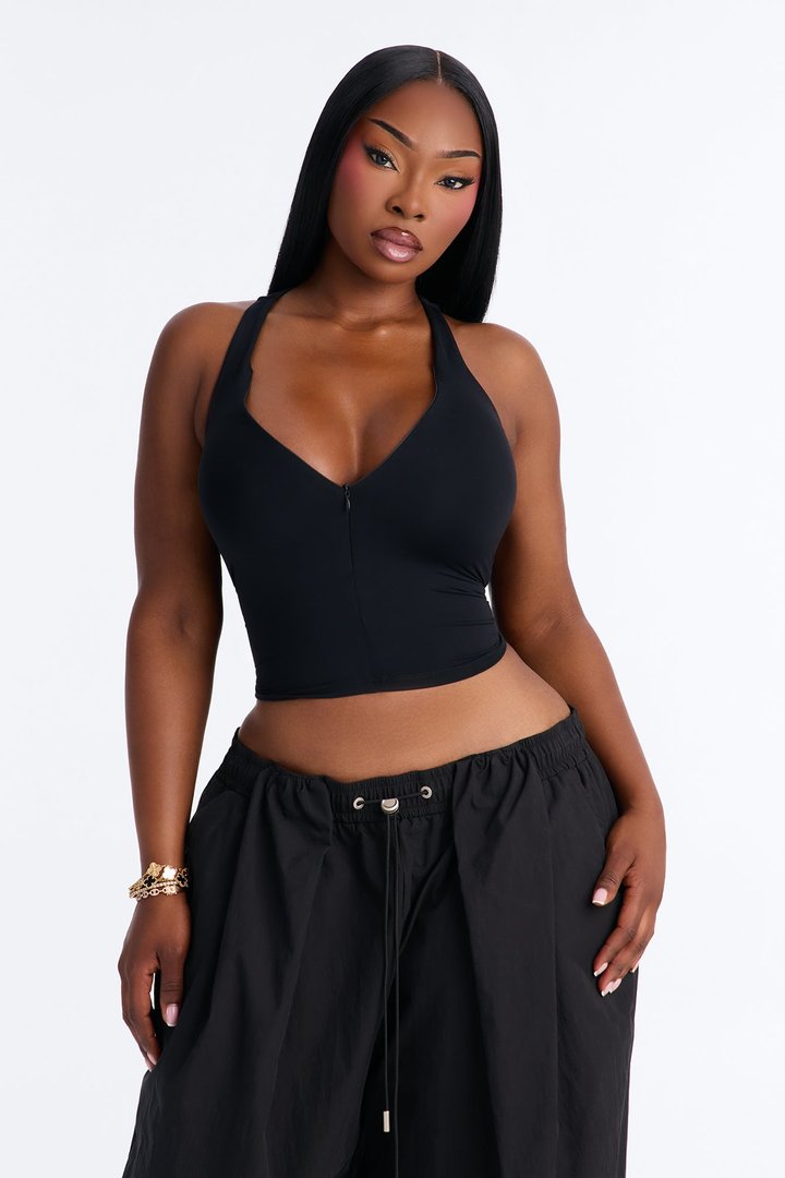 Second Skin Double Lined Front Zip Sleeveless Top - Black